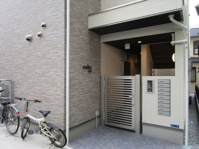 ALEGRIA姫島のエントランス