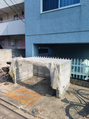 【その他共用部分】 | LaLa Kasuga | ごみ置き場は敷地内にあります。