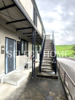 【エントランス】 | グランパス日名A | ゆとりのあるエントランスです