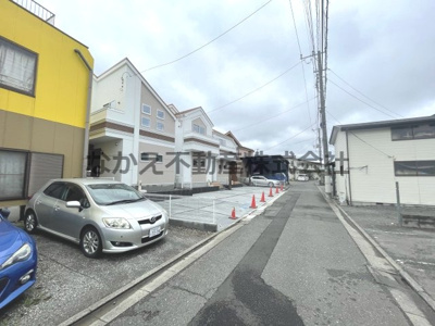 【前面道路含む現地写真】 | 府中市南町3丁目新築戸建て3棟現場1号棟