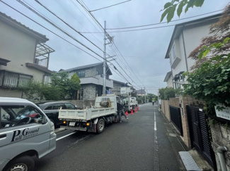 【前面道路含む現地写真】