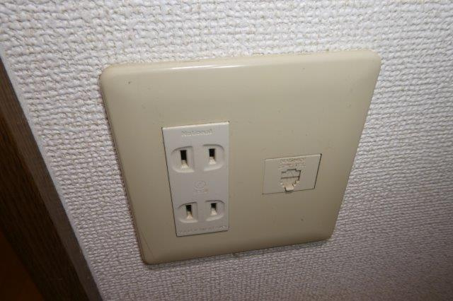 ディメイン小池の設備|電話モジュラー
