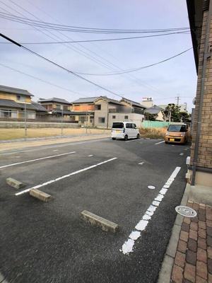 【駐車場】 | ヴィルヌーブA棟