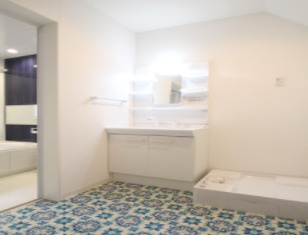 Crane Forの洗面所