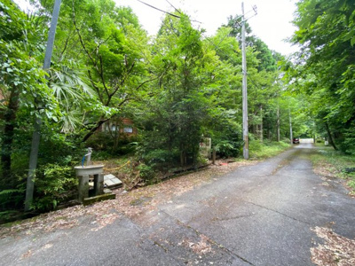 【前面道路含む現地写真】 | 高島市安曇川町長尾1186-27　中古戸建
