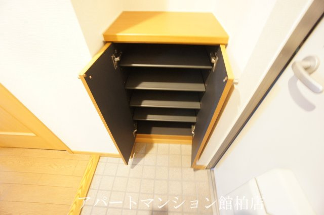 レーク　ウッドのその他