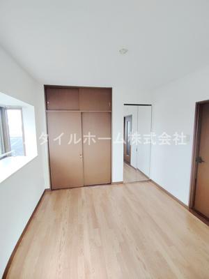 【洋室】 | クレアつつじが丘 | 明るい洋室です