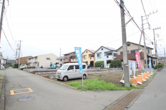 【外観】 | 宅地建物取引士による不動産のご説明・現地のご案内、住宅金融普及協会住宅ローンアドバイザーが住宅ローンのアドバイスから融資実行までのお手伝いをしっかりサポートします♪