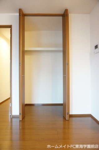 熊本市中央区帯山２丁目のアパートの収納