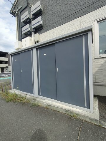 ヒルズレジデンシャルFの駐車場