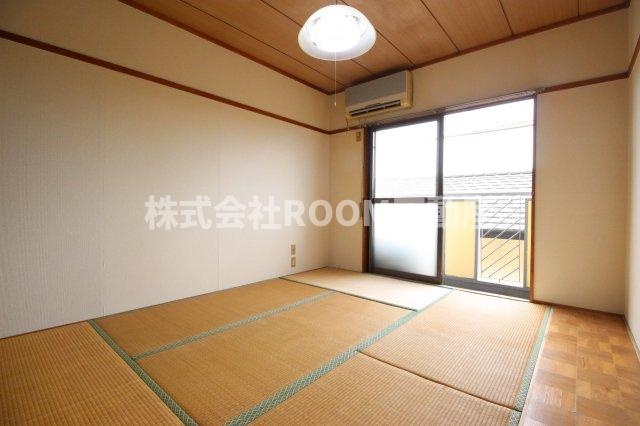 シティハイツ姫城の和室