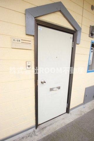 シティハイツ姫城の玄関