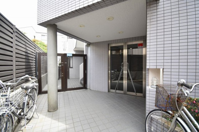 【エントランス】 | ラムズ綱島東 | エントランス部分です。