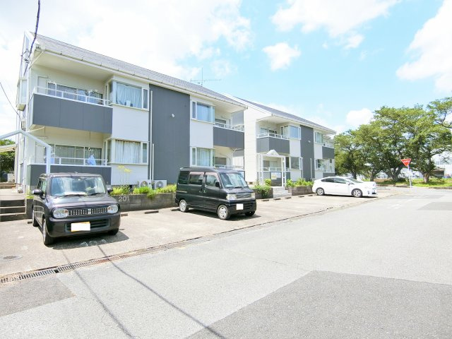 リバーサイドヒルズヤマダの外観