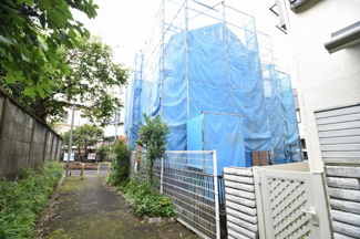 【外観】 | 現地見学や資料請求などお気軽にお問合わせ下さい。
周辺環境とあわせて現地ご案内致します。