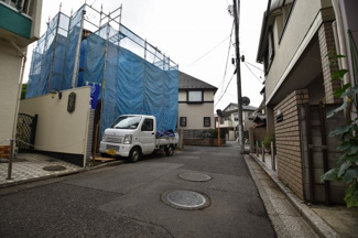 【前面道路含む現地写真】 | 現地見学や資料請求などお気軽にお問合わせ下さい。
周辺環境とあわせて現地ご案内致します。