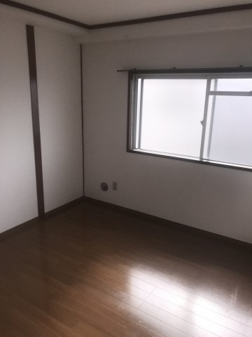 【洋室】 | 中丸ハイツ
