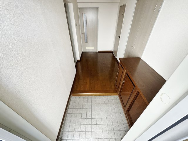 コーポMSDの玄関