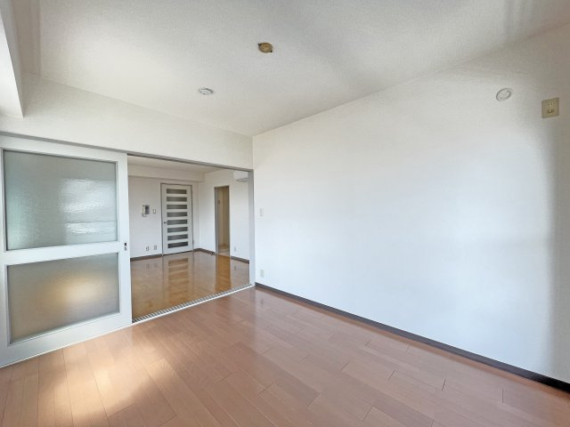 パレッジ新小岩の洋室