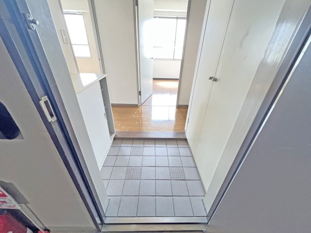 パレッジ新小岩の玄関