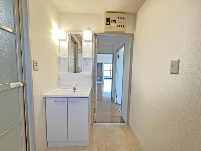 パレッジ新小岩の独立洗面台