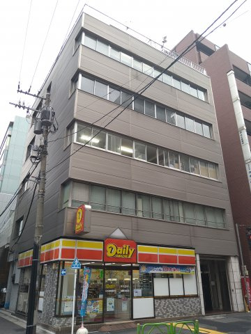 瀧田ビルの外観