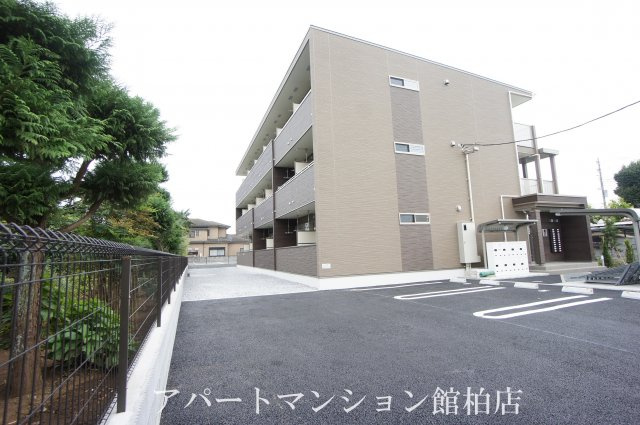 ヒルズ　ガーデンの外観