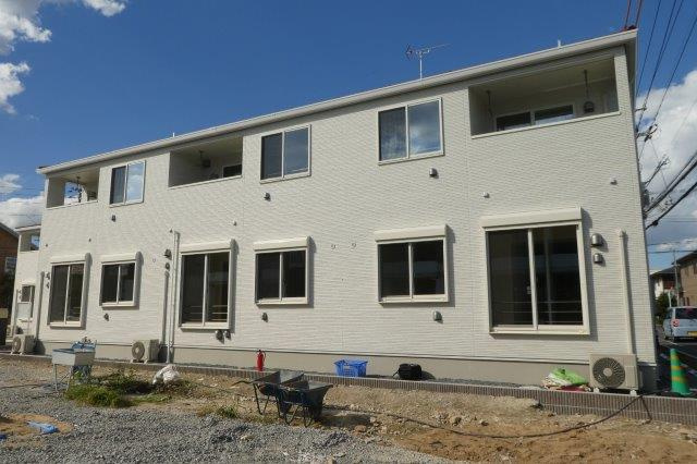 ニュー・エンブレムBの外観