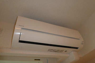 【設備】 | ニュー・エンブレムB | エアコン