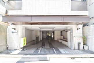 【エントランス】 | エントランス　オートロック付き