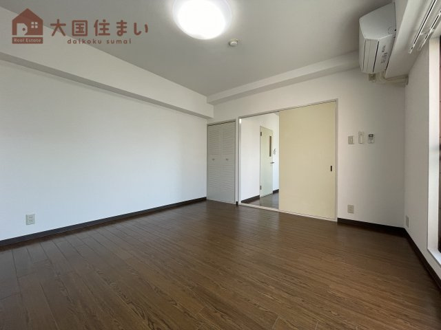 【洋室】 | ビジタル湊町7