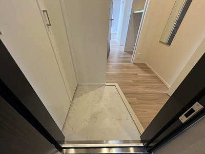 【玄関】 | サン・アリビオ