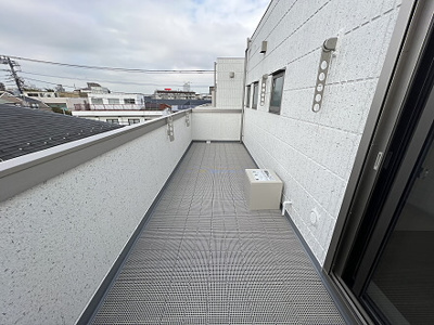 【バルコニー】 | サン・アリビオ