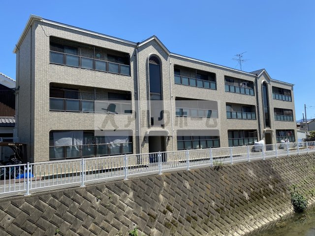 フェアモントの外観|フェアモント