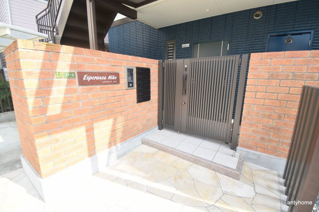 Esperanza Hiko　仲介手数料無料のエントランス