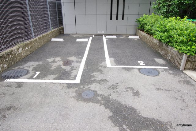 エスリード福島第3　仲介手数料無料の駐車場