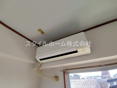 【設備】 | シティキャビン | エアコンで1年中快適です。