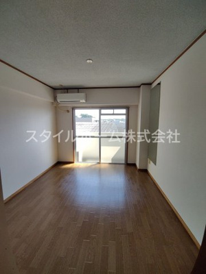 【居間・リビング】 | シティキャビン | ゆったりとしたリビングです