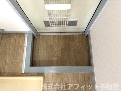 【エントランス】 | リ・フェニックス