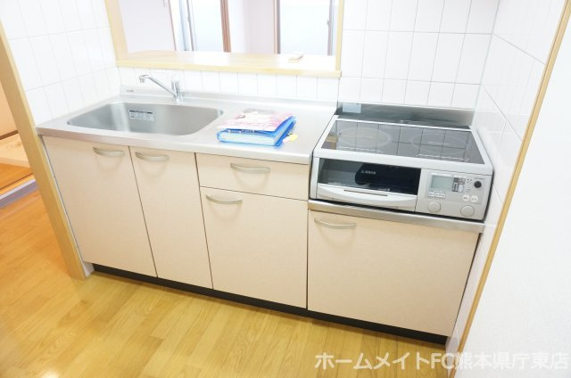ラ・レジェンダⅡ水前寺のキッチン