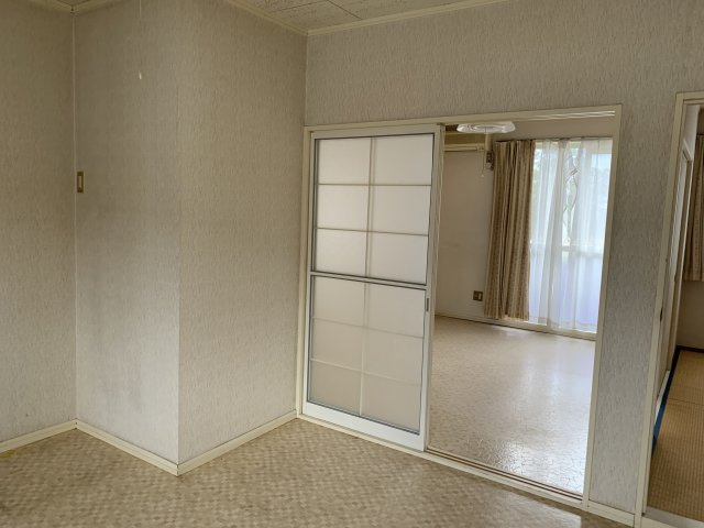 サニータウンエナFの洋室