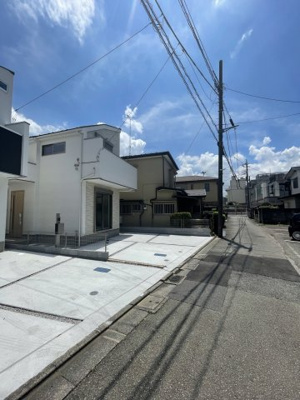 【前面道路含む現地写真】 | 府中市新町2丁目新築戸建て2棟　1号棟 | 前面道路含む現地写真です