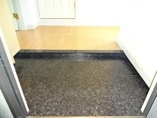 サンコート本郷の玄関|玄関