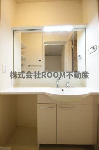 花笑み荘の独立洗面台|独立洗面台あり、毎朝おしゃれに忙しい女性の方におすすめです