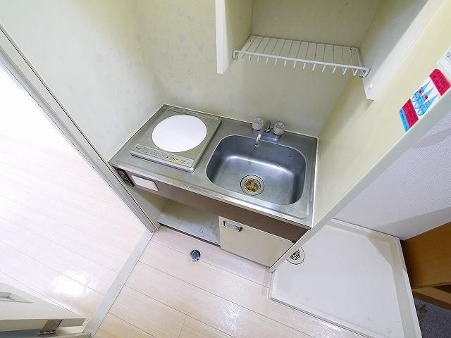 ヴィラあざみのキッチン|キッチンでお料理をお楽しみください