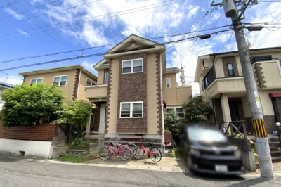 【外観】 | 宇治市五ケ庄大林　中古戸建 | 小・中学校や児童公園・保育機関が近くて親御様はとても安心ですねヽ(^。^)ノ