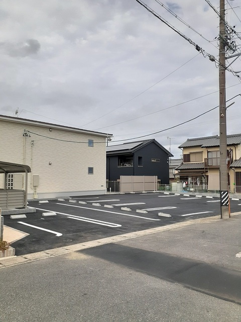 フィオーレ桜ケ丘の駐車場