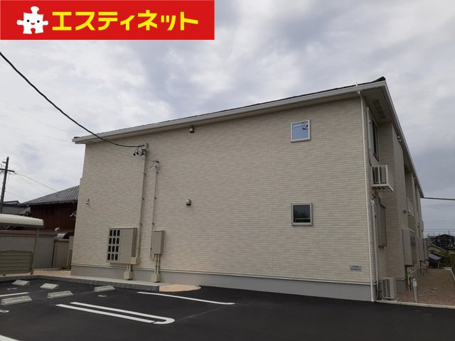 フィオーレ桜ケ丘の外観
