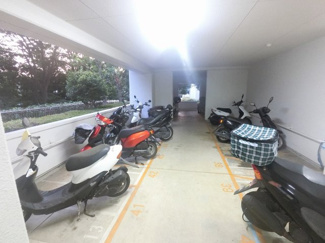 【その他共用部分】 | バイク置場です。