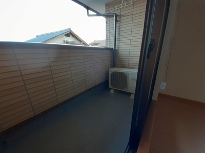 【バルコニー】 | マウンド・フィールド